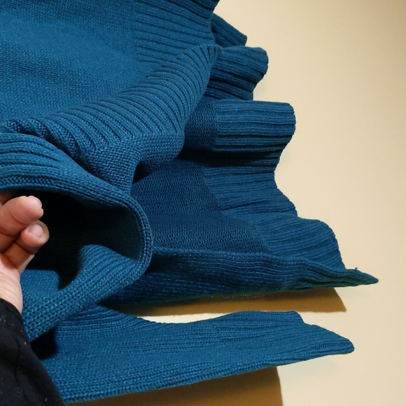 Joe Fresh| NWT Blue Long Sleeve Turtleneck Sweater With Side Slits Acrylic - Picture 4 of 13